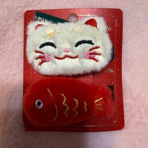 🆕 Lucky Cat & Red Fish Clips.